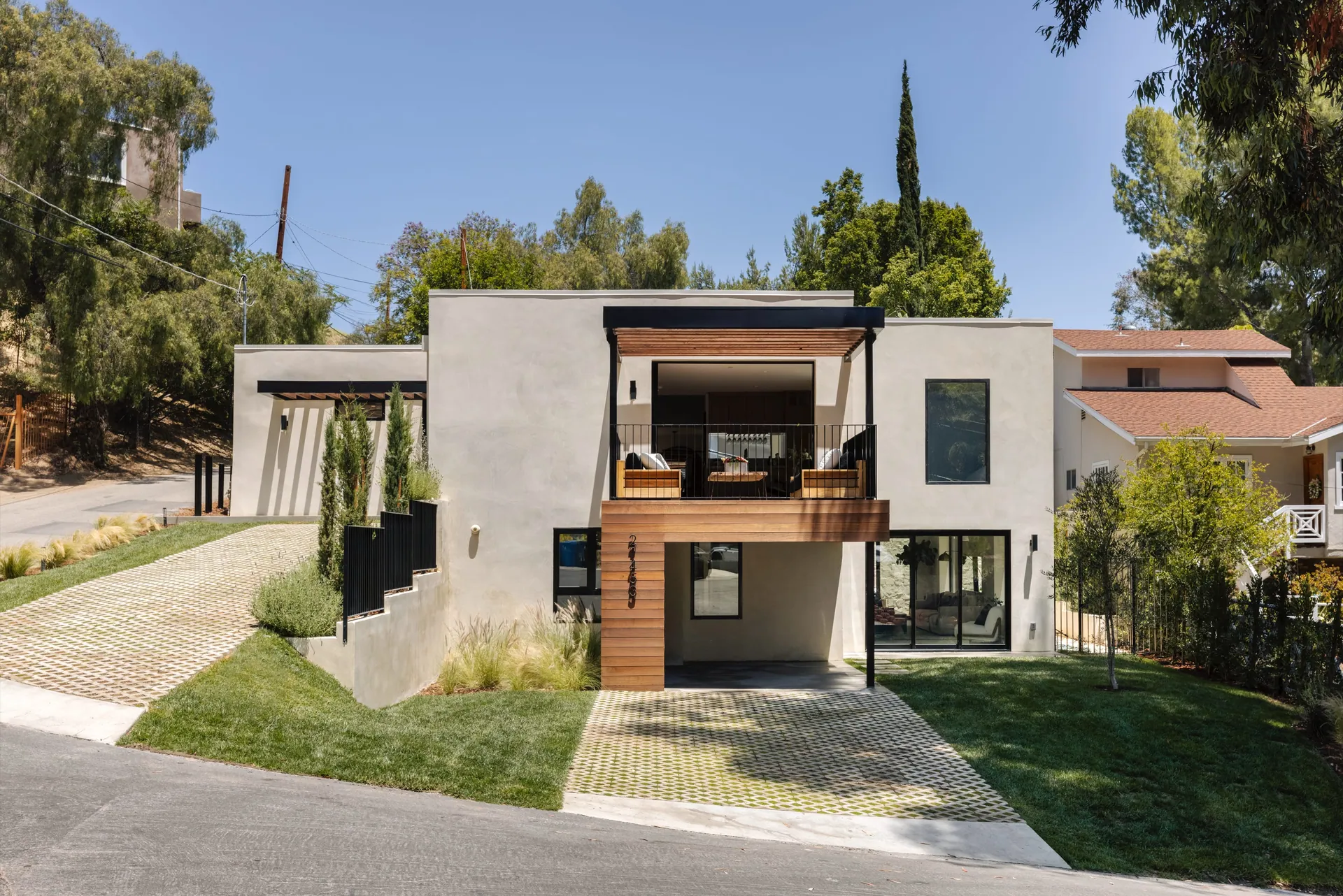 Alamo Street Residence