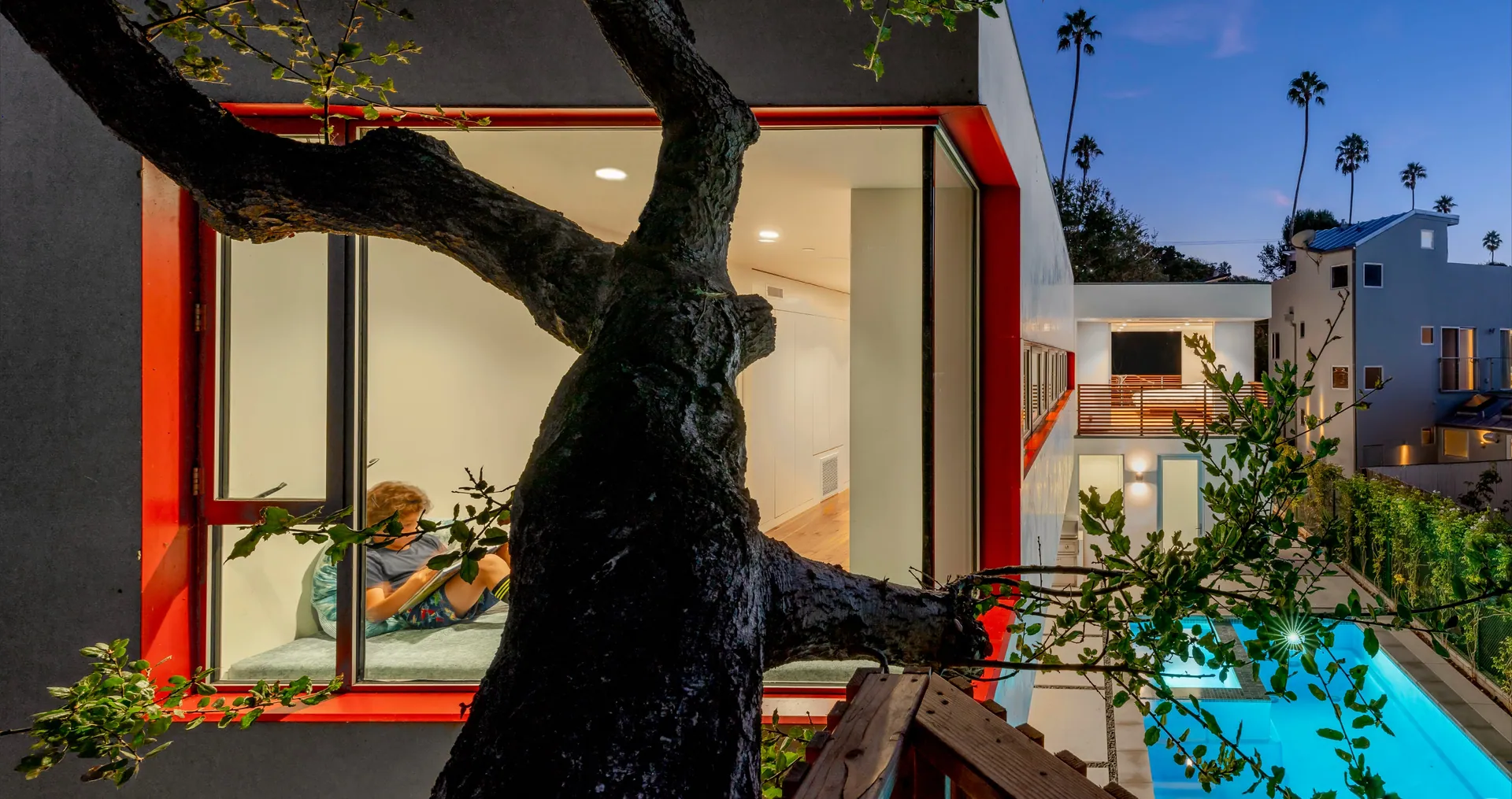 Entrada Drive Residence